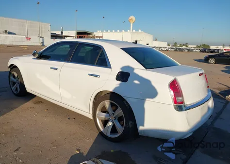 2011 Chrysler 300C z USA, uszkodzony, nr VIN 2C3CA6CT2BH522845
